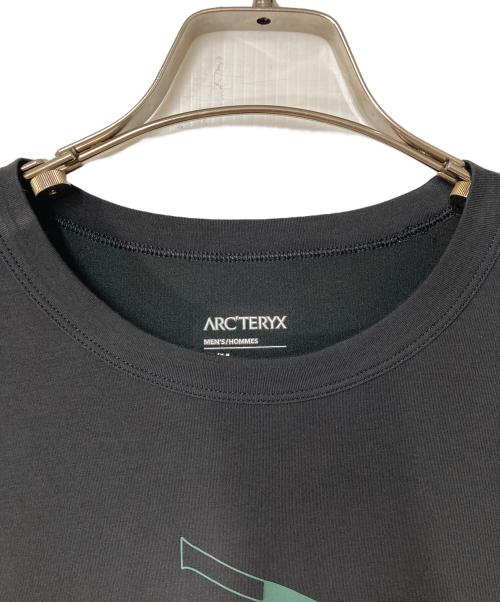 ARC'TERYX（アークテリクス）ARC'TERYX (アークテリクス) Captive Downword T-Shirts/キャプティブ ダウンワード Tシャツ ブラック サイズ:Mの古着・服飾アイテム