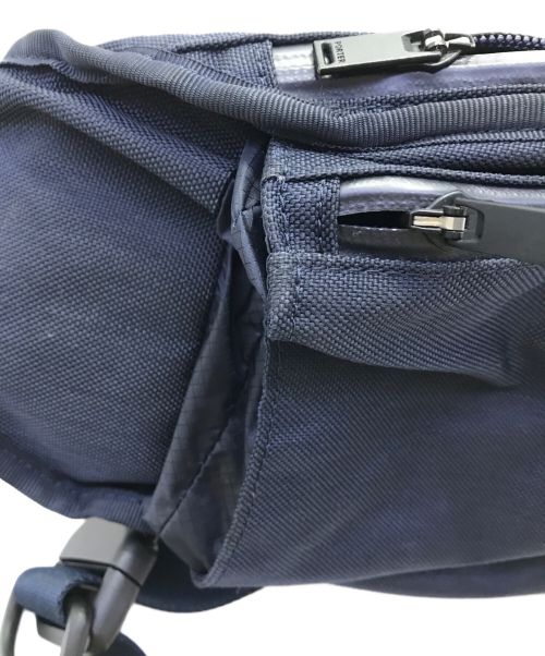 PORTER（ポーター）PORTER DESCENTE ALLTERRAIN SLING SHOULDER BAG/スリング ショルダー バッグ DAANGA10U PORTER/ポーター DESCENTE ALLTERRAIN/デサント オルテライン ネイビーの古着・服飾アイテム