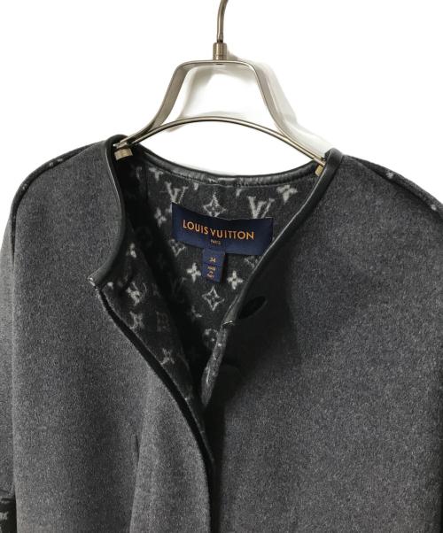 LOUIS VUITTON（ルイ ヴィトン）LOUIS VUITTON (ルイ ヴィトン) モノグラム ウールシルクポンチョコート LOUIS VUITTON ルイ ヴィトン FGC038QWE グレー サイズ:34の古着・服飾アイテム