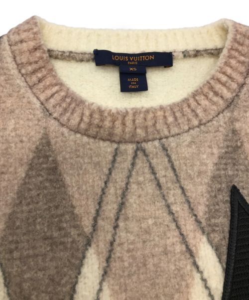 LOUIS VUITTON（ルイ ヴィトン）LOUIS VUITTON (ルイ ヴィトン) アーガイルニット LOUIS VUITTON ルイ ヴィトン クルーネック セーター プルオーバー RW182B ILN FFKL49 ピンク×アイボリー×ブラック サイズ:XSの古着・服飾アイテム
