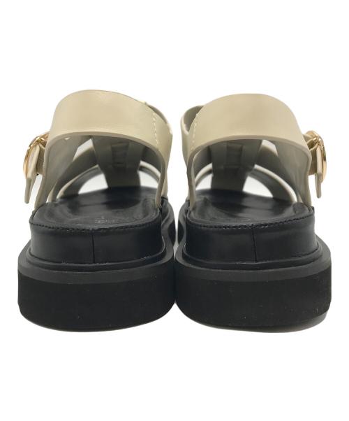 MOHI（モヒ）MOHI (モヒ) グルカサンダル ホワイト サイズ:39の古着・服飾アイテム