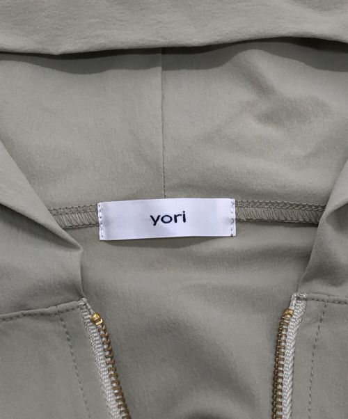 YORI（ヨリ）YORI (ヨリ) 撥水ストレッチパーカー yori/ヨリ ベージュ YR25-24042SP ベージュ サイズ:SIZE 34の古着・服飾アイテム