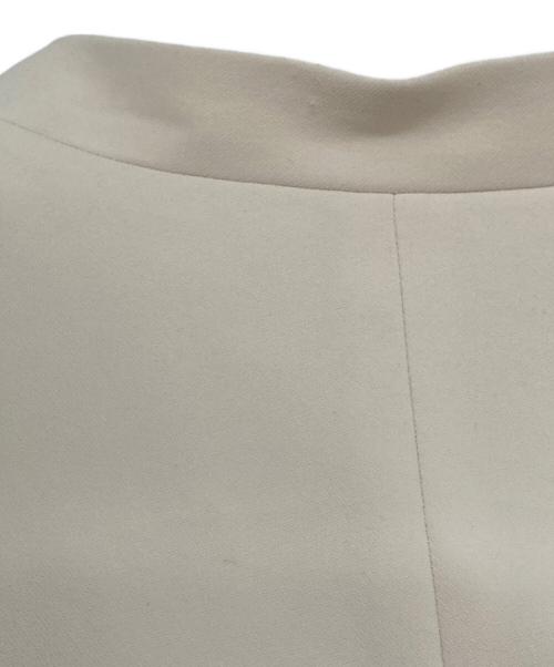 BEAUTY&YOUTH（ビューティーアンドユース）BEAUTY&YOUTH (ビューティーアンドユース) ツイルカラーレスベスト　ジレ アイボリー サイズ:Sの古着・服飾アイテム