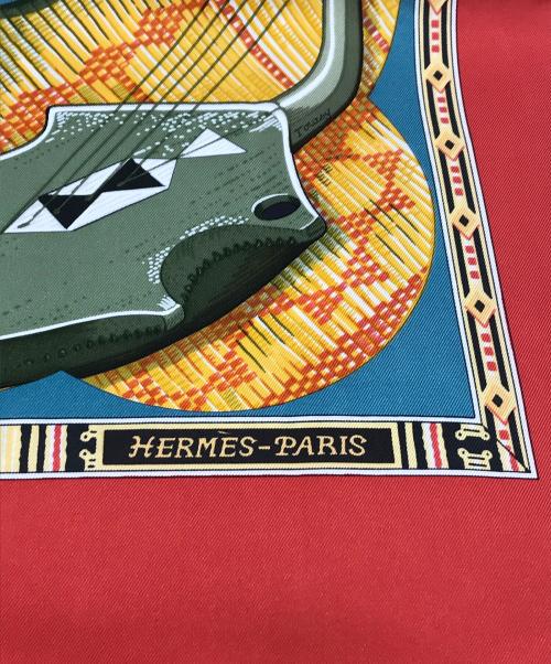 HERMES（エルメス）HERMES (エルメス) カレ90/Au Son du Tam Tam レッドの古着・服飾アイテム
