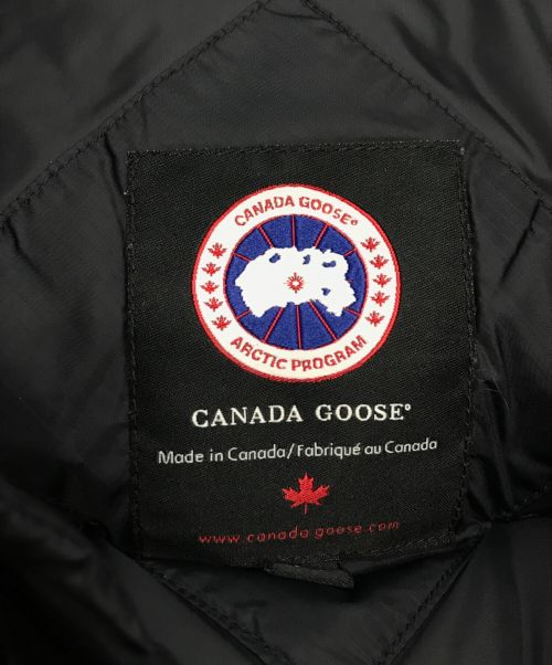 CANADA GOOSE（カナダグース）CANADA GOOSE (カナダグース) ALBERTA フーデットダウンベスト ブラック サイズ:S/Pの古着・服飾アイテム