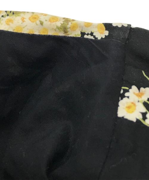 PINK HOUSE（ピンクハウス）PINK HOUSE (ピンクハウス) 花柄フリルベスト ブラック サイズ:-の古着・服飾アイテム