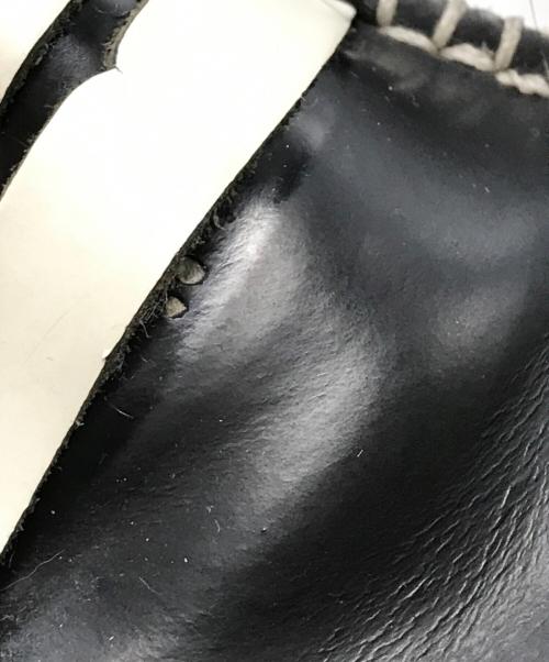 Dr.Martens（ドクターマーチン）Dr.Martens (ドクターマーチン) バイカラー ローファー ブラック×ホワイト サイズ:UK 4/US M 5 /EU 37 /US L 6の古着・服飾アイテム