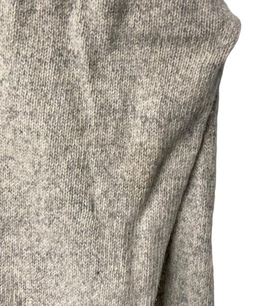 ARGUE（アーギュ）ARGUE (アーギュ) Vネックニット ベージュ サイズ:FREEの古着・服飾アイテム