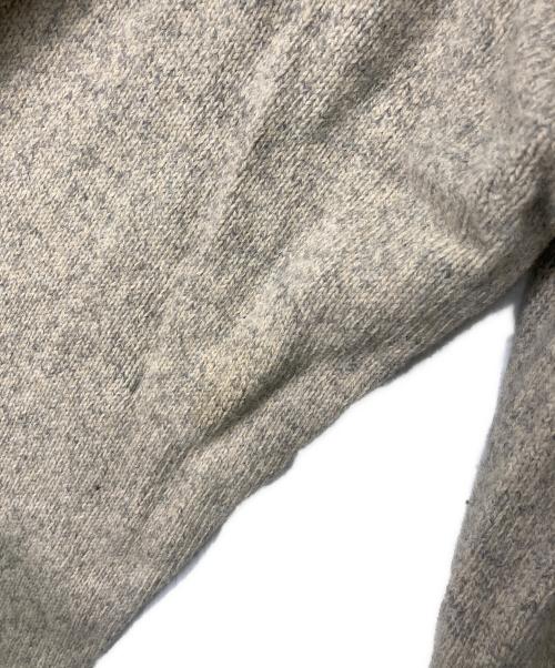 ARGUE（アーギュ）ARGUE (アーギュ) Vネックニット ベージュ サイズ:FREEの古着・服飾アイテム