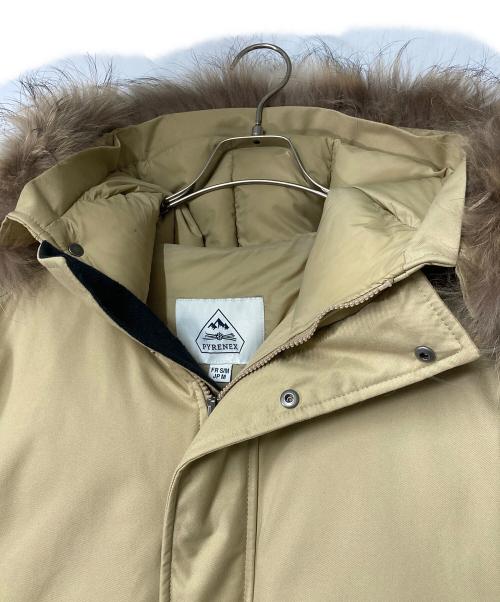 Pyrenex（ピレネックス）Pyrenex (ピレネックス) ANNECY FUR INT’L フーデットダウンコート CFU261900035 ベージュ サイズ:FR S/M JP Mの古着・服飾アイテム