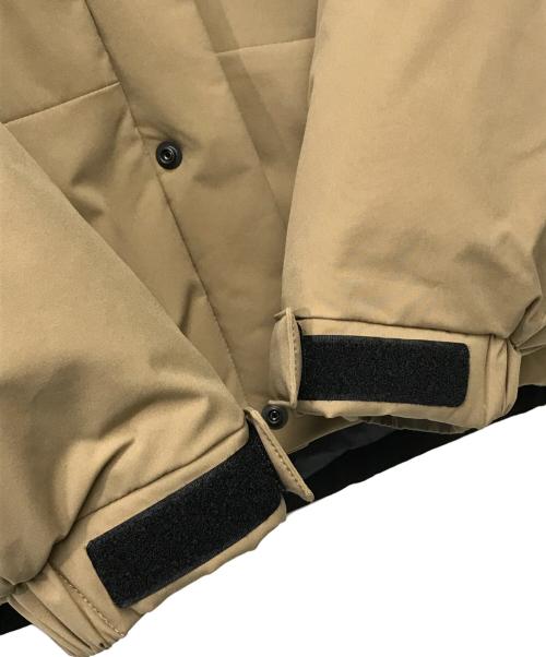 FIRST DOWN（ファーストダウン）FIRST DOWN (ファーストダウン) フーデットダウンジャケット 233-3515 ベージュ×ブラック サイズ:SMALLの古着・服飾アイテム