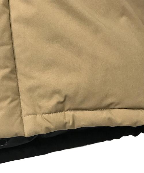 FIRST DOWN（ファーストダウン）FIRST DOWN (ファーストダウン) フーデットダウンジャケット 233-3515 ベージュ×ブラック サイズ:SMALLの古着・服飾アイテム