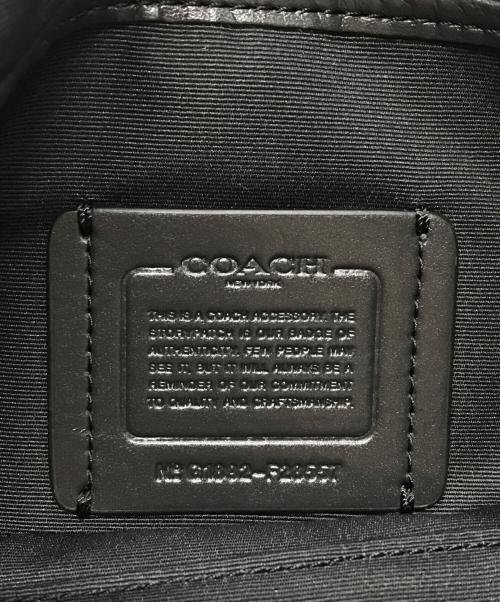 COACH（コーチ）COACH (コーチ) クラッチバッグ F28557 ブラックの古着・服飾アイテム