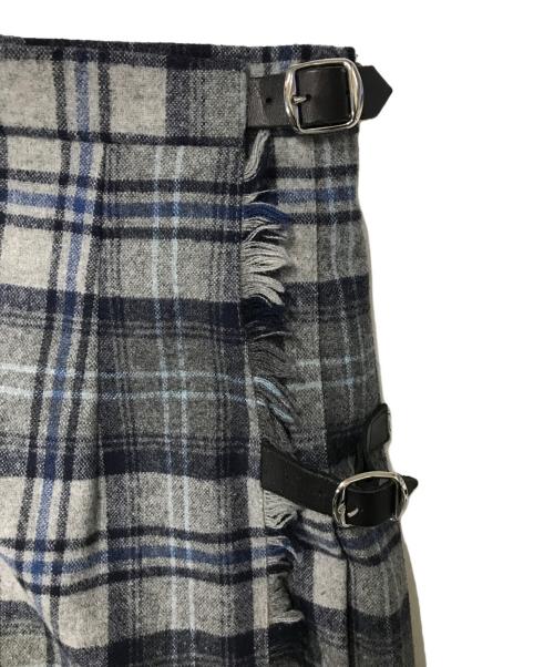 O'NEIL OF DUBLIN（オニールオブダブリン）O'NEIL OF DUBLIN (オニールオブダブリン) チェックプリーツラップスカート グレー×ブルー サイズ:GB 10/F 38/D 36/I 42/US 8の古着・服飾アイテム