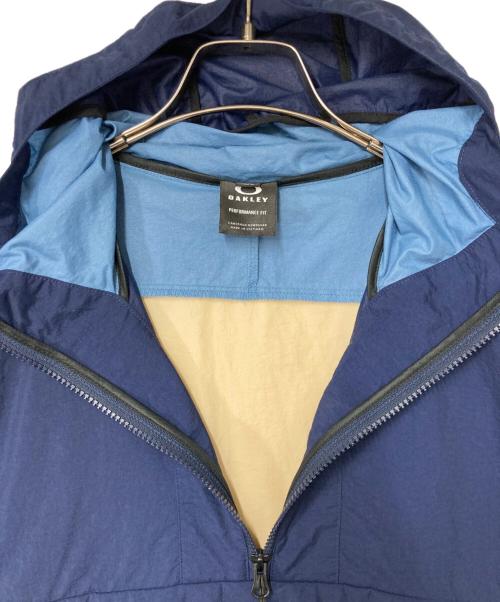 OAKLEY（オークリー）OAKLEY (オークリー) アノラックパーカー ブルー×ベージュ サイズ:Mの古着・服飾アイテム