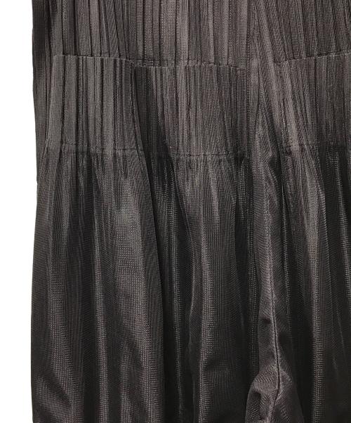 PLEATS PLEASE（プリーツプリーズ）PLEATS PLEASE (プリーツプリーズ) FLUFFY BASICS ブラック サイズ:3の古着・服飾アイテム