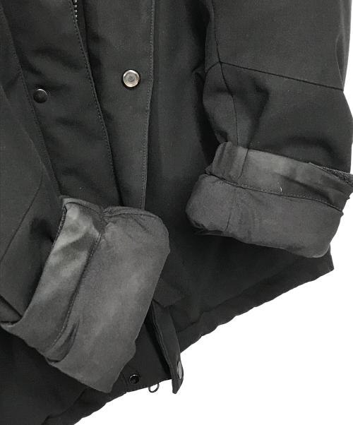 Adam et Rope（アダム エ ロペ）Adam et Rope (アダム エ ロペ) ALLIED ショートフーディダウン ブラック サイズ:Ｓの古着・服飾アイテム