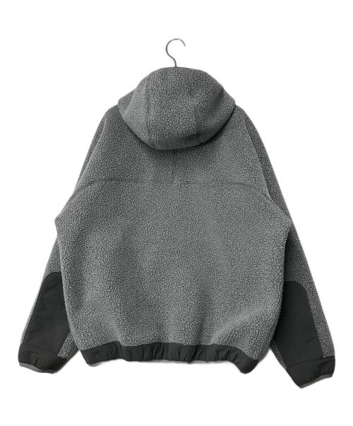 UNIVERSAL PRODUCTS.（ユニバーサルプロダクツ）UNIVERSAL PRODUCTS. (ユニバーサルプロダクツ) BOA ZIP HOODIE JACKET グレー サイズ:2の古着・服飾アイテム