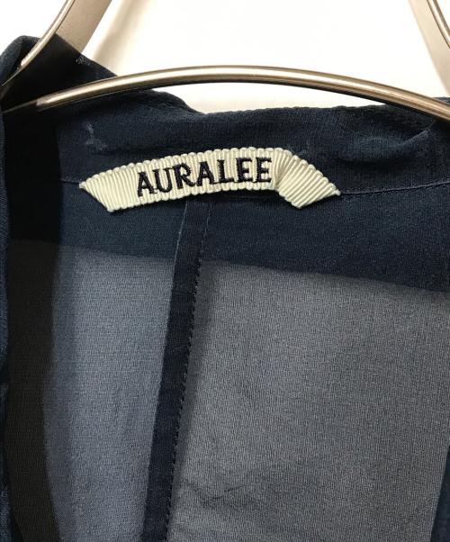 AURALEE（オーラリー）AURALEE (オーラリー) ベルト付き シアー シルクシャツ ジャケット A8SB01SL ネイビーの古着・服飾アイテム
