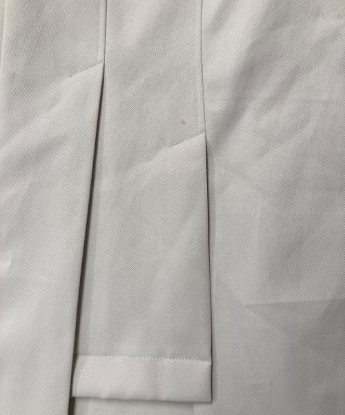 UNITED TOKYO（ユナイテッドトーキョー）UNITED TOKYO (ユナイテッドトーキョー) ランダムカットデザインスカート アイボリー サイズ:SIZE 1の古着・服飾アイテム