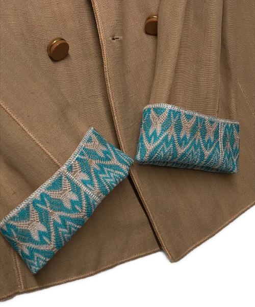 missoni（ミッソーニ）MISSONI (ミッソーニ) フリルジャケット 1945-10-1940 ベージュ サイズ:-の古着・服飾アイテム