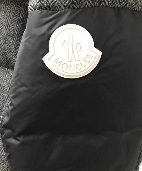 MONCLER（モンクレール）MONCLER (モンクレール) ROEERT フーデットダウンジャケット グレー×ブラック サイズ:1の古着・服飾アイテム