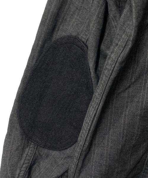 COMME des GARCONS JUNYA WATANABE MAN（コム デ ギャルソン ジュンヤ ワタナベ マン）COMME des GARCONS JUNYA WATANABE MAN (コム デ ギャルソン ジュンヤ ワタナベ マン) LEVI'S (リーバイス) エルボーパッチ デニムジャケット グレー サイズ:Sの古着・服飾アイテム