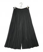 PLEATS PLEASEプリーツプリーズ）の古着「ワイドプリーツパンツ」｜ブラック