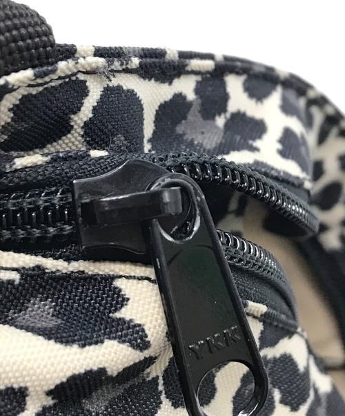 Herve Chapelier（エルベシャプリエ）Herve Chapelier (エルベシャプリエ) ショルダーバッグ ブラック×ベージュの古着・服飾アイテム