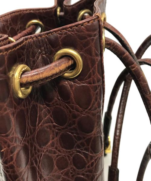 Salvatore Ferragamo（サルヴァトーレ フェラガモ）Salvatore Ferragamo (サルヴァトーレ フェラガモ) 型押し巾着ミニバックパック BZ-21・5676 ボルドー×ブラウンの古着・服飾アイテム