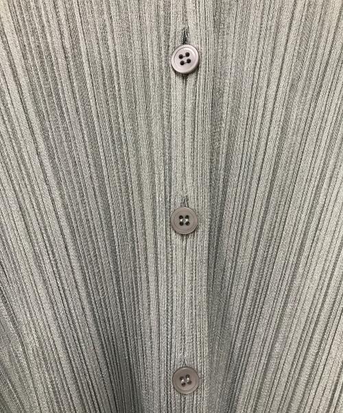 PLEATS PLEASE（プリーツプリーズ）PLEATS PLEASE (プリーツプリーズ) プリーツシャツ グレー サイズ:SIZE 3の古着・服飾アイテム