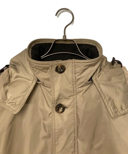23区 HOMME（ニジュウサンクオム）23区 HOMME (ニジュウサンクオム) フーデットダウンコート ベージュ サイズ:46の古着・服飾アイテム