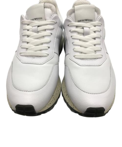 EMPORIO ARMANI（エンポリオアルマーニ）EMPORIO ARMANI (エンポリオアルマーニ) ローカットスニーカー X4X624 ホワイト サイズ:US8/UK7/EUR41の古着・服飾アイテム