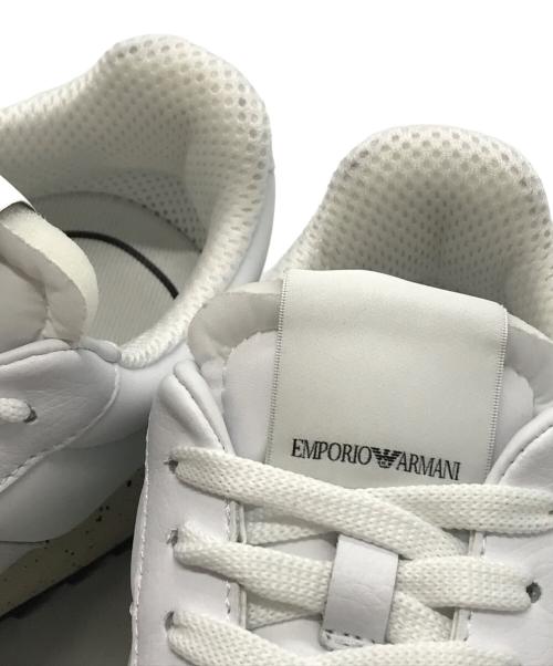 EMPORIO ARMANI（エンポリオアルマーニ）EMPORIO ARMANI (エンポリオアルマーニ) ローカットスニーカー X4X624 ホワイト サイズ:US8/UK7/EUR41の古着・服飾アイテム