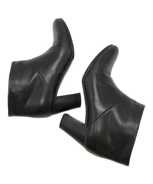 Maison Margiela 22（メゾンマルジェラ）Maison Margiela 22 (メゾンマルジェラ 22) ヒールショートブーツ 38WU0286 ブラック サイズ:37の古着・服飾アイテム