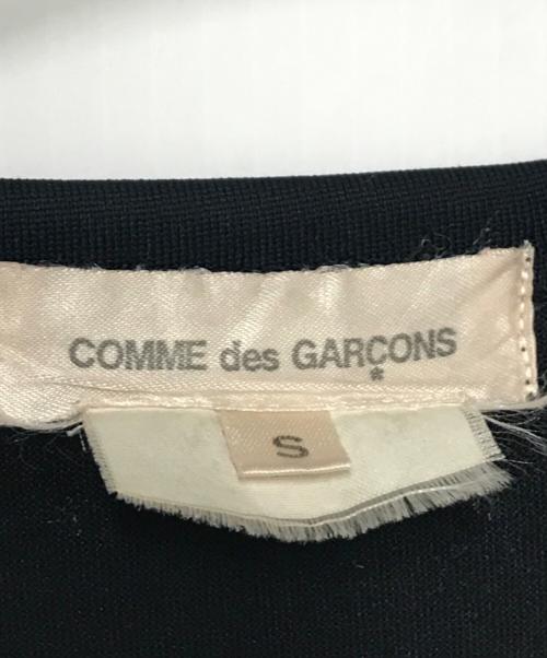 COMME des GARCONS（コムデギャルソン）COMME des GARCONS (コムデギャルソン) フロントフリル Tシャツ GF-T051 AD2010 ブラック サイズ:Sの古着・服飾アイテム