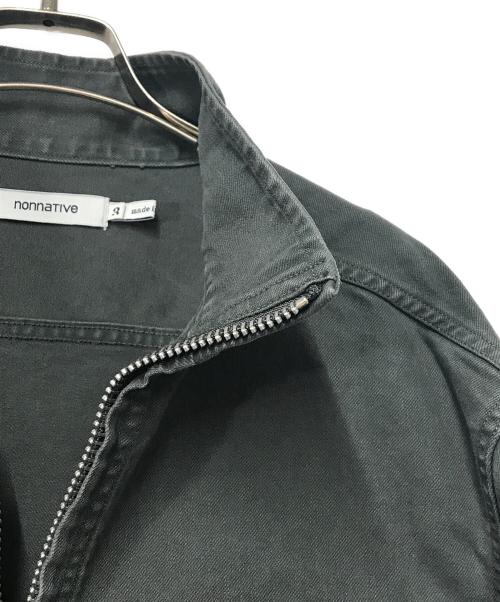 nonnative（ノンネイティブ）nonnative (ノンネイティブ) TRUCKER BLOUSON C/P KATSURAGI STRETCH OVERDYED VW グレー サイズ:3の古着・服飾アイテム
