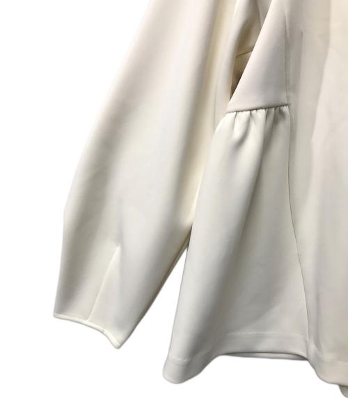 UNITED ARROWS（ユナイテッドアローズ）UNITED ARROWS (ユナイテッドアローズ) SPONGY パールモチーフ ブラウス アイボリー サイズ:Mの古着・服飾アイテム