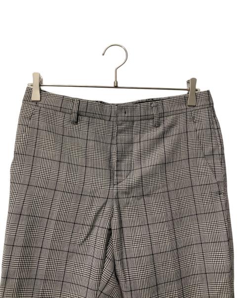MIU MIU（ミュウミュウ）MIU MIU (ミュウミュウ) グレンチェック テーパードパンツ MP778 R161 087 グレー×ブラック サイズ:40の古着・服飾アイテム