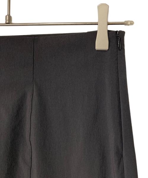 THE SHINZONE（ザ シンゾーン）THE SHINZONE (ザ シンゾーン) サイドスリットスカート 22SMSSK05 ブラック サイズ:MOの古着・服飾アイテム