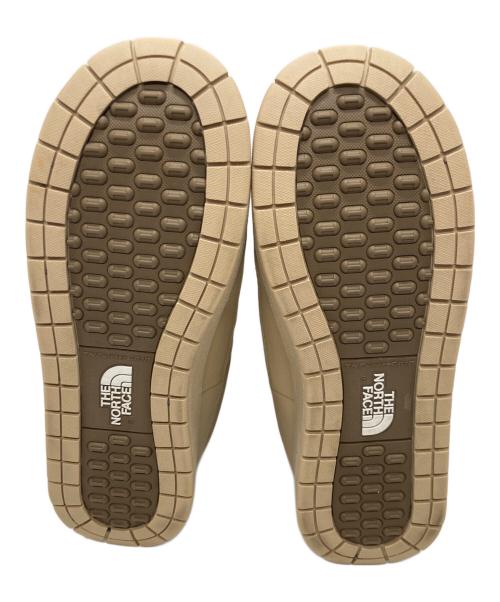THE NORTH FACE（ザ ノース フェイス）THE NORTH FACE (ザ ノース フェイス) W NUPTSE WP4 SHORT ベージュ サイズ:US6/UK4.0/EU37/CM23.0の古着・服飾アイテム