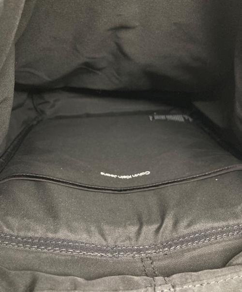 Calvin Klein Jeans（カルバンクラインジーンズ）Calvin Klein Jeans (カルバンクラインジーンズ) バックパック ブラック 未使用品の古着・服飾アイテム