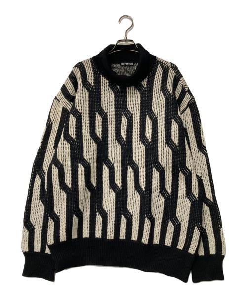 ISSEY MIYAKE（イッセイミヤケ）ISSEY MIYAKE (イッセイミヤケ) ハイネックニット ME31KN077 ブラック×アイボリー サイズ:Mの古着・服飾アイテム