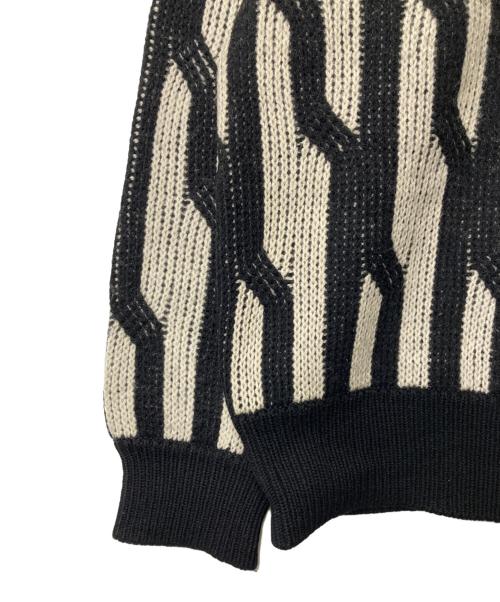 ISSEY MIYAKE（イッセイミヤケ）ISSEY MIYAKE (イッセイミヤケ) ハイネックニット ME31KN077 ブラック×アイボリー サイズ:Mの古着・服飾アイテム