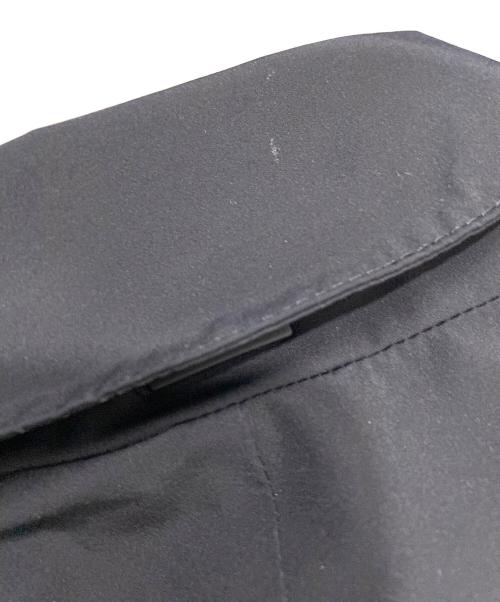 HERNO（ヘルノ）HERNO (ヘルノ) ストレッチナイロン 2B ジャケット GA00021UL-12803-9300 ブラック サイズ:46の古着・服飾アイテム