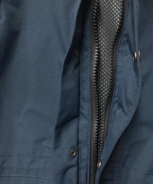 THE NORTH FACE（ザ ノース フェイス）THE NORTH FACE (ザ ノース フェイス) Mountain Light Jacket/マウンテンライトジャケット ネイビー×ブラック サイズ:Mの古着・服飾アイテム