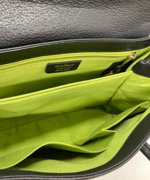 Salvatore Ferragamo（サルヴァトーレ フェラガモ）Salvatore Ferragamo (サルヴァトーレ フェラガモ) ガンチーニ トートバック ブラックの古着・服飾アイテム