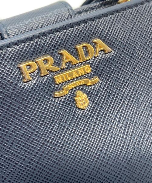 PRADA（プラダ）PRADA (プラダ) 2つ折り財布 1ML018 ネイビーの古着・服飾アイテム