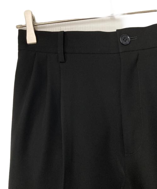 PUBLIC TOKYO（パブリックトウキョウ）PUBLIC TOKYO (パブリックトウキョウ) ３タックリオーネテーパードパンツ 153241001 ブラック サイズ:1の古着・服飾アイテム