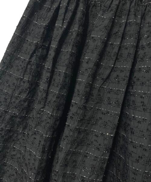 Sov.（ソブ）Sov. (ソブ) ラメボーダーティアードスカート ブラック サイズ:36の古着・服飾アイテム
